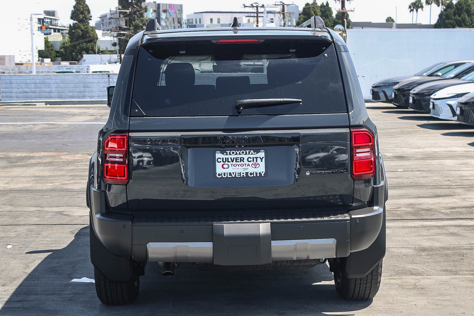 New 2027 Toyota Land Cruiser w/ Premium Package AWD/4WD image 8