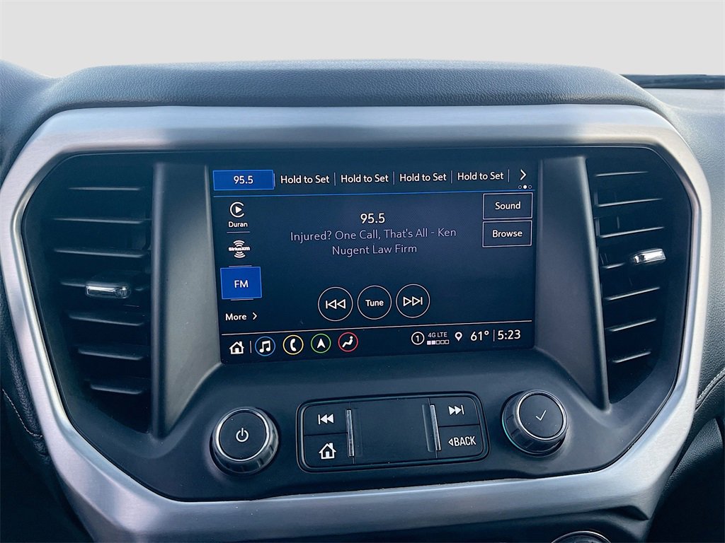 Used 2023 GMC Acadia SLT image 13