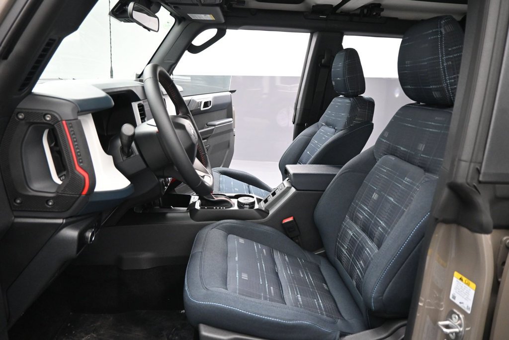 New 2026 Ford Bronco Heritage Edition AWD/4WD image 9