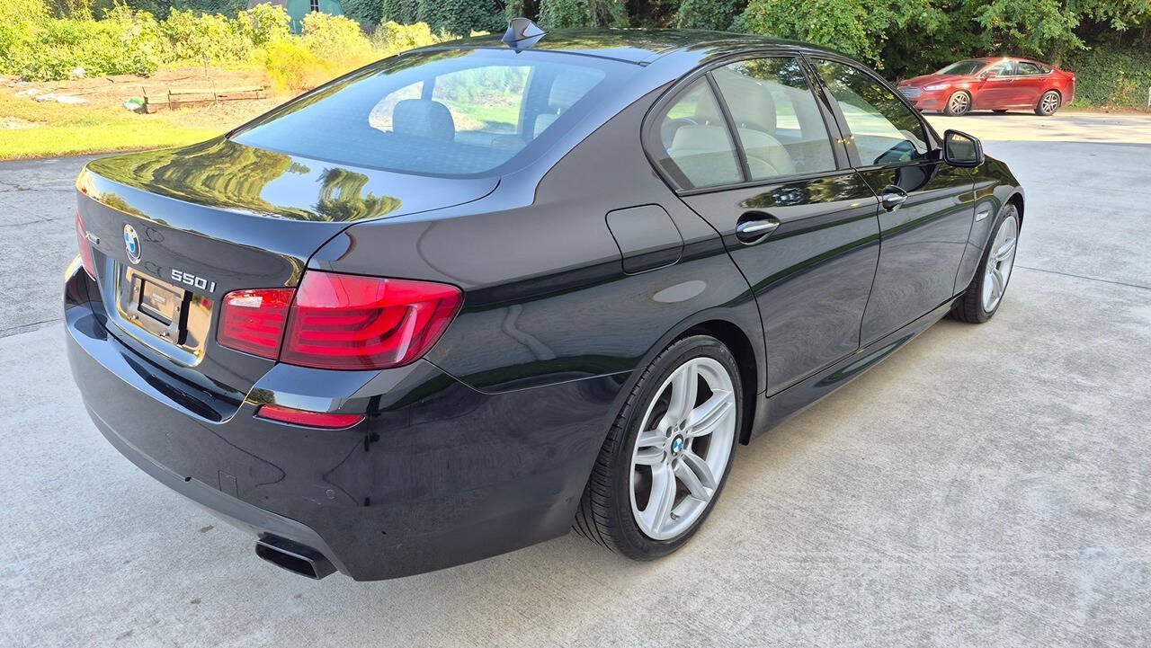 Used 2013 BMW 550i xDrive Sedan AWD/4WD image 7