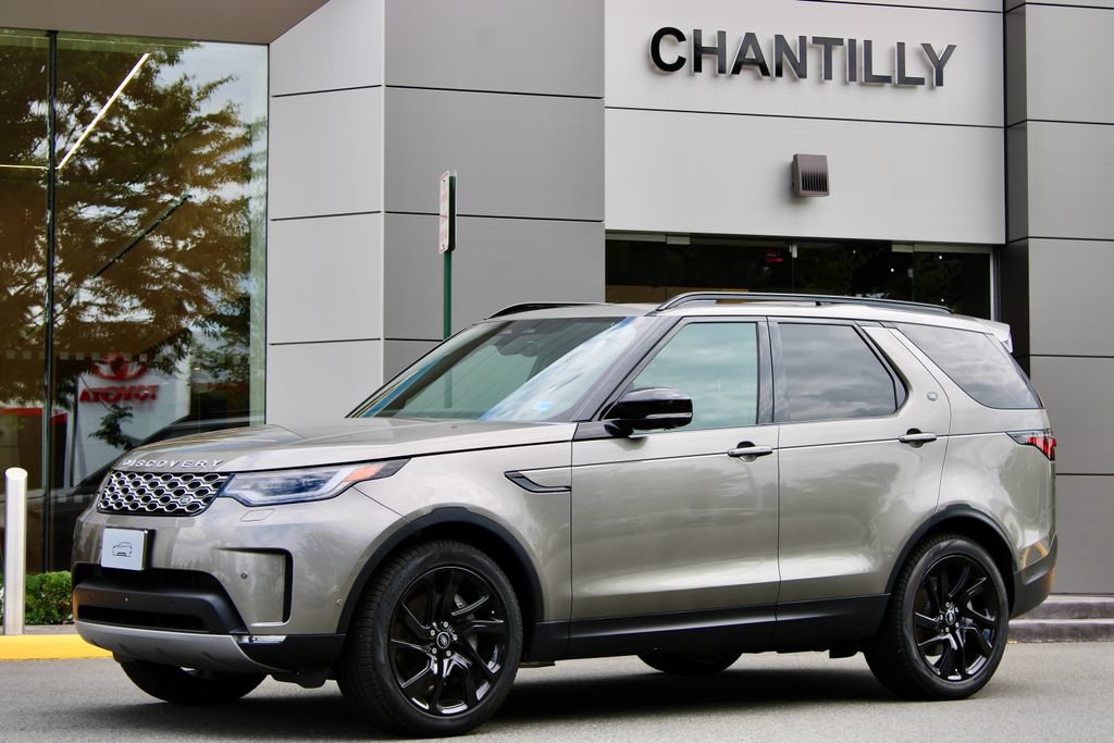 Certified 2025 Land Rover Discovery S