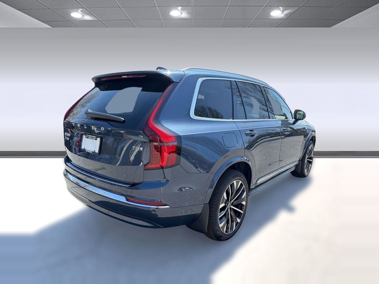 New 2026 Volvo XC90 T8 Ultra w/ Protection Package image 9