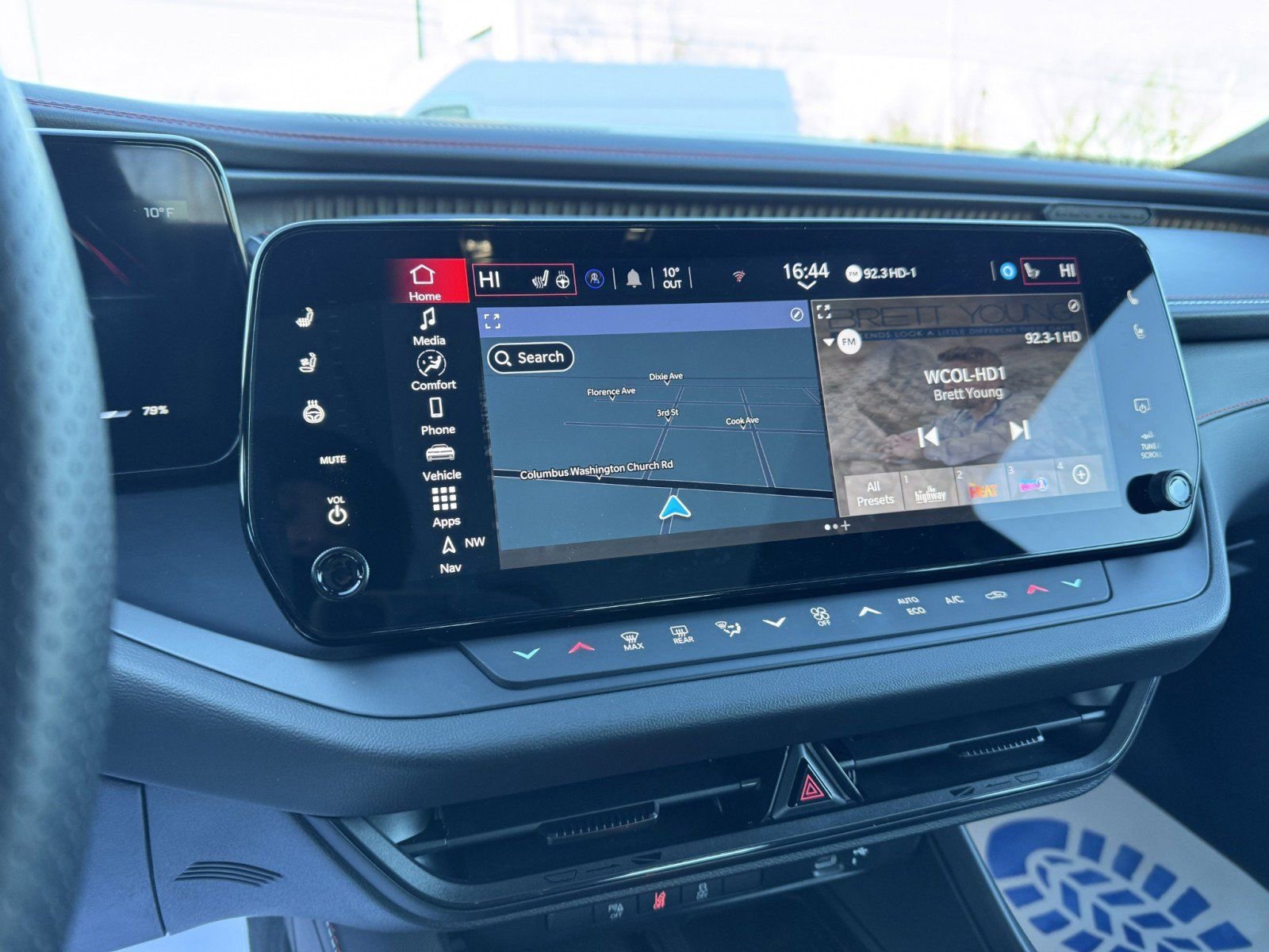 New 2024 Dodge Charger R/T w/ Plus Group image 26