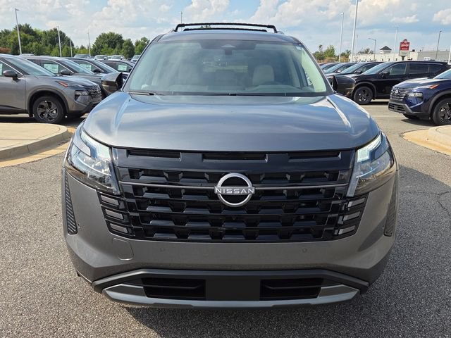 New 2026 Nissan Pathfinder SL FWD image 2