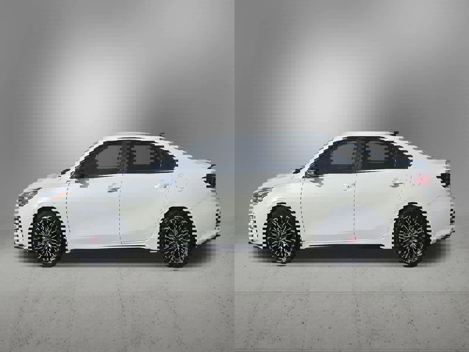 Used 2020 Kia Forte GT image 3