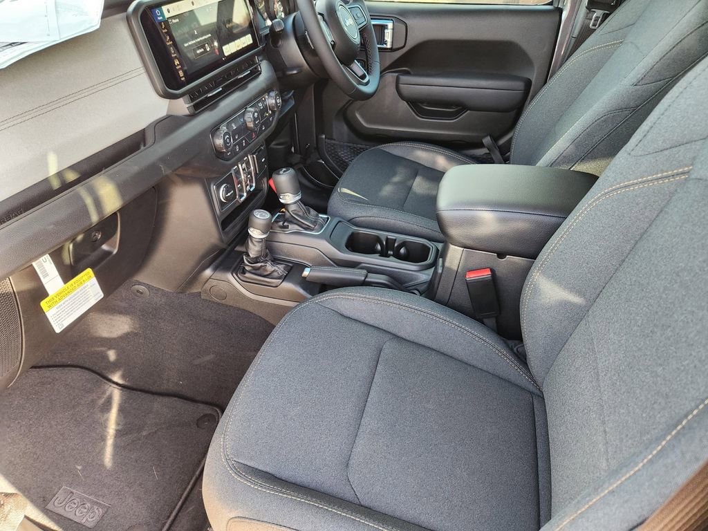 New 2026 Jeep Wrangler Unlimited Sport image 9