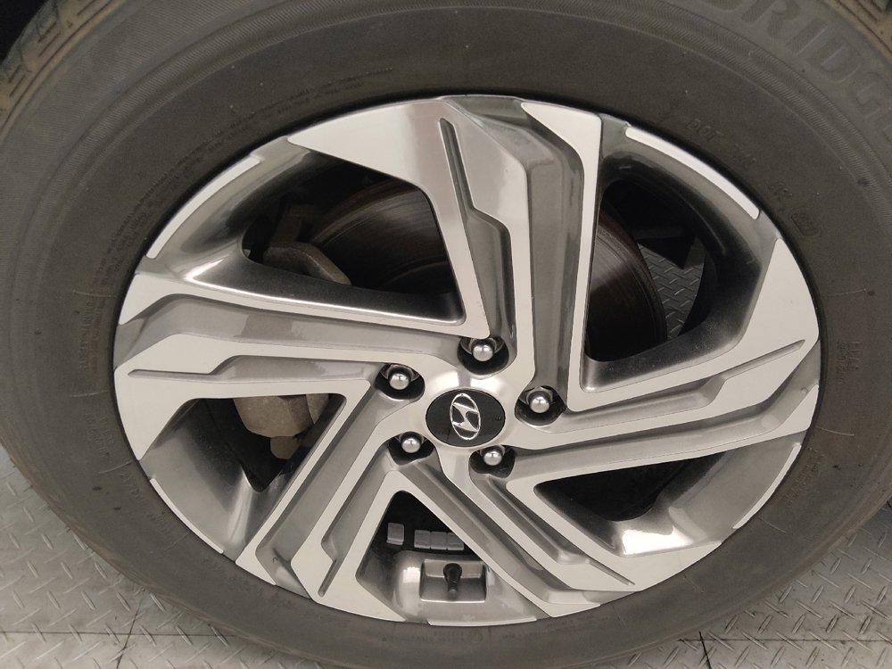 Used 2023 Hyundai Santa Fe SEL image 31