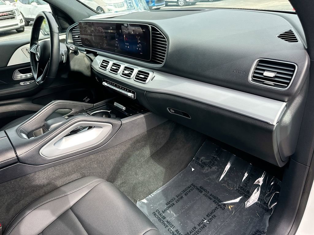 Used 2024 Mercedes-Benz GLE 450e GLE 450e Plug-In Hybrid Sport image 28