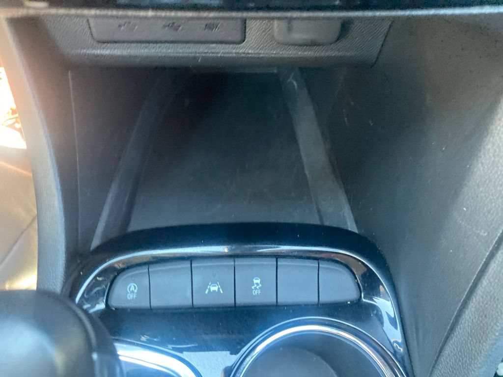 Used 2023 Buick Encore GX Select FWD image 31