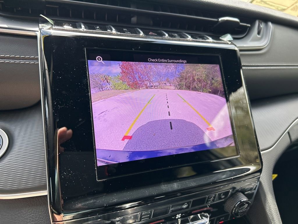 Used 2024 Jeep Grand Cherokee L Laredo w/ Luxury Tech Group I image 36