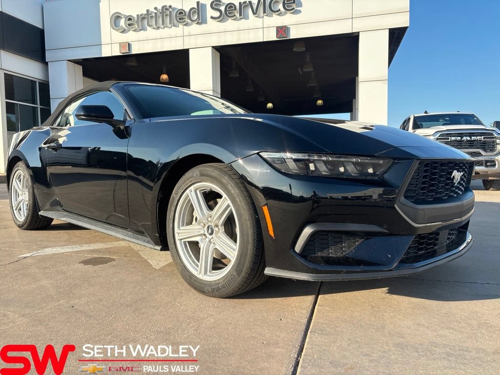 Used 2026 Ford Mustang Premium RWD image 1