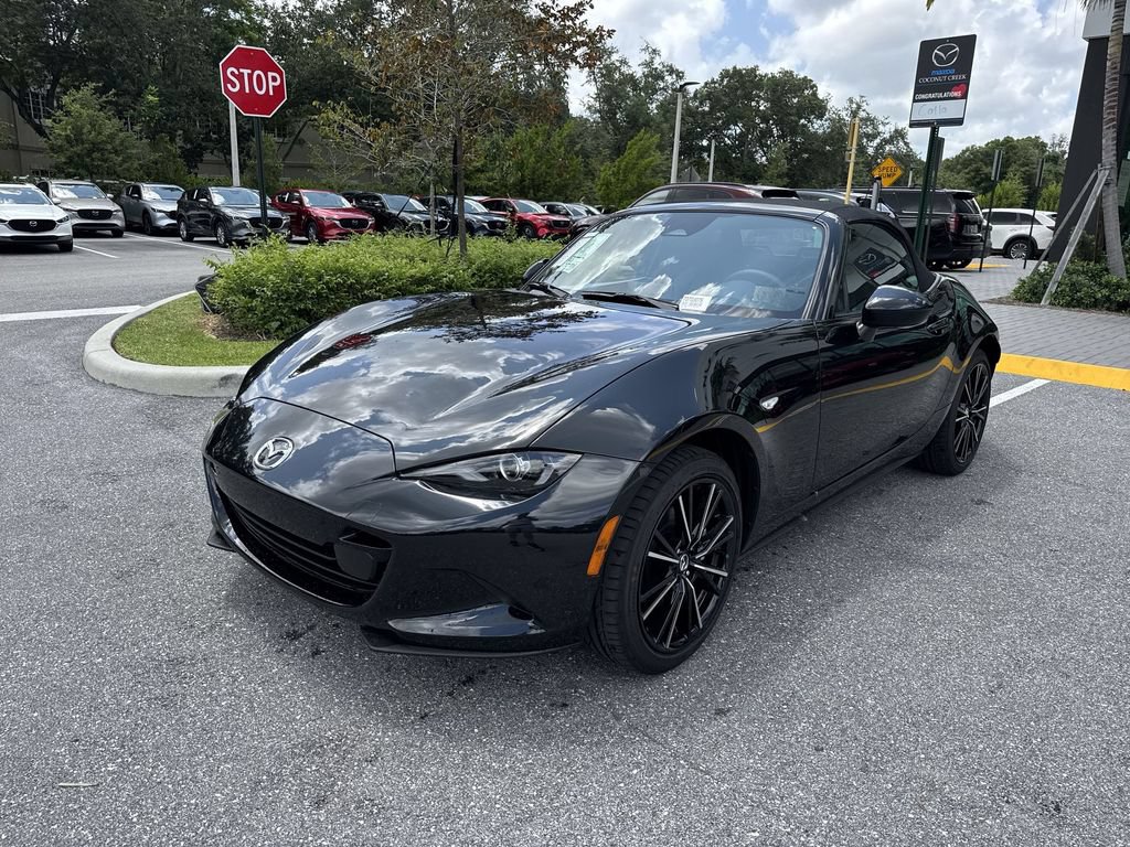 New 2026 MAZDA MX-5 Miata Grand Touring RWD image 9