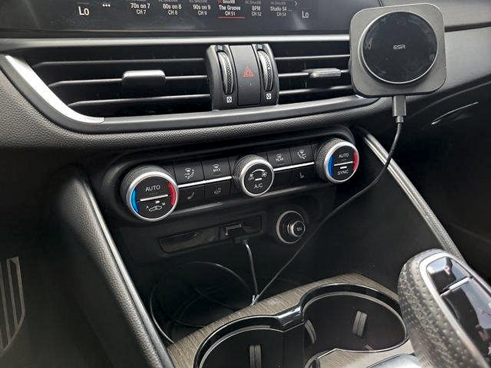 Used 2023 Alfa Romeo Giulia Ti w/ Active Assist Plus Package RWD image 28