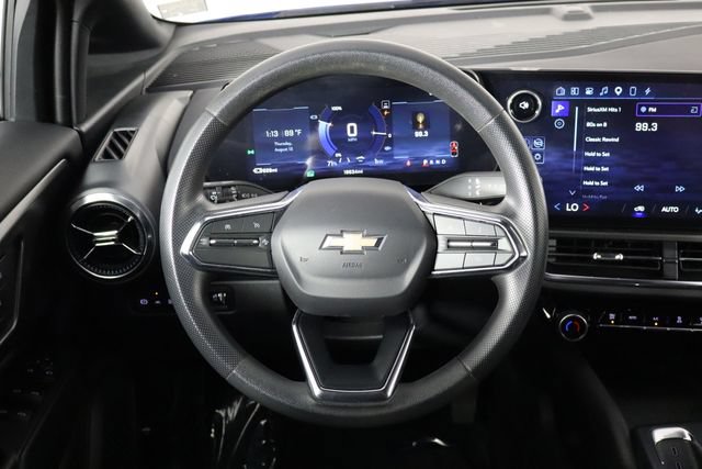 Used 2025 Chevrolet Equinox EV LT FWD image 7