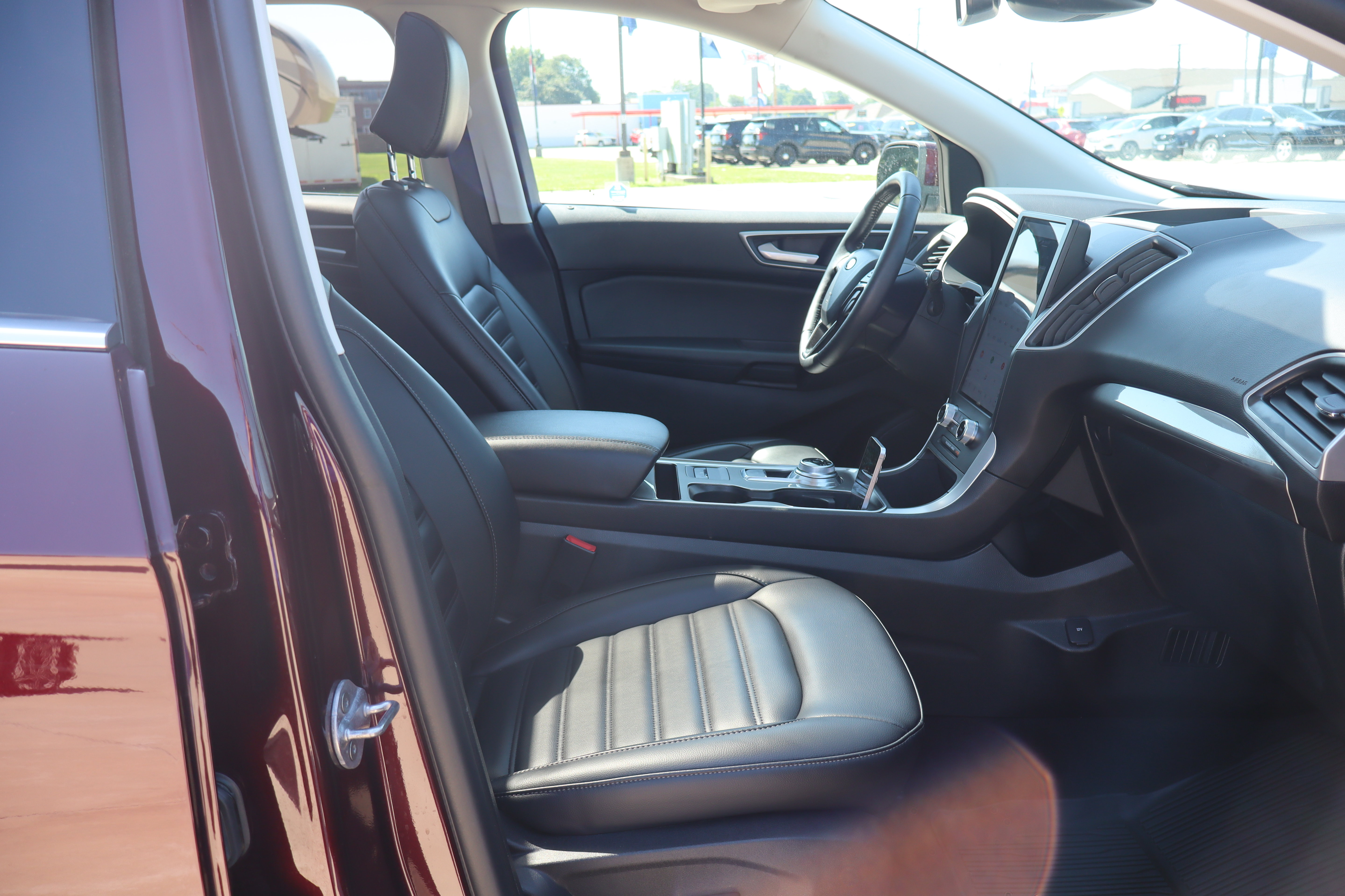 Used 2024 Ford Edge SEL w/ Convenience Package AWD/4WD image 13