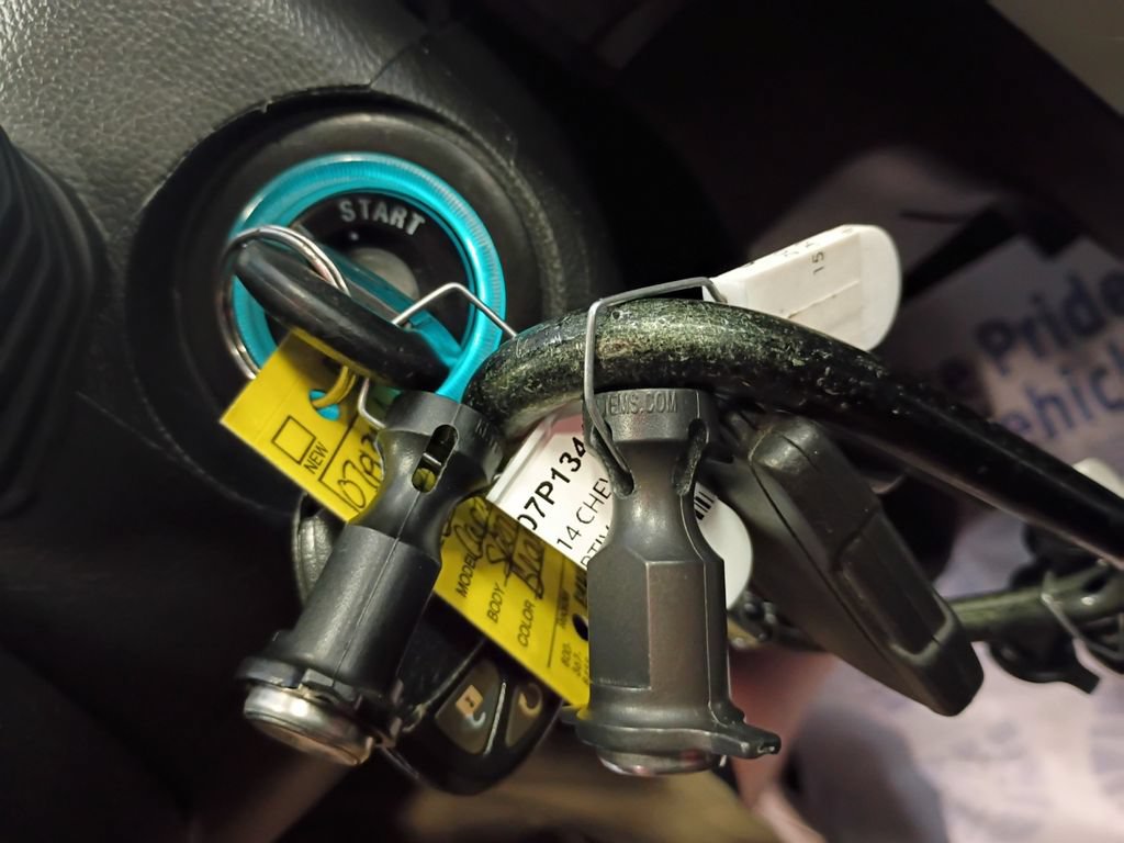 Used 2014 Chevrolet Captiva Sport LT w/ Convenience Package FWD image 27