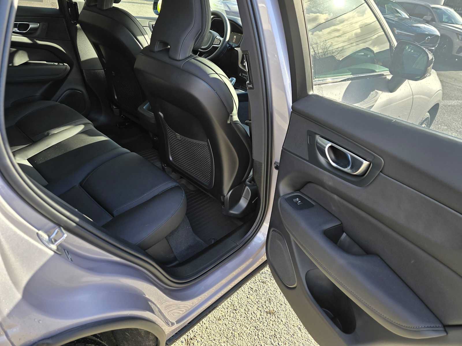Used 2026 Volvo XC60 B5 Plus w/ Protection Package Premier AWD/4WD image 14
