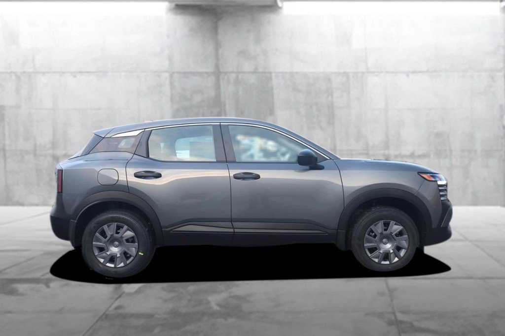 New 2026 Nissan Kicks S FWD image 5