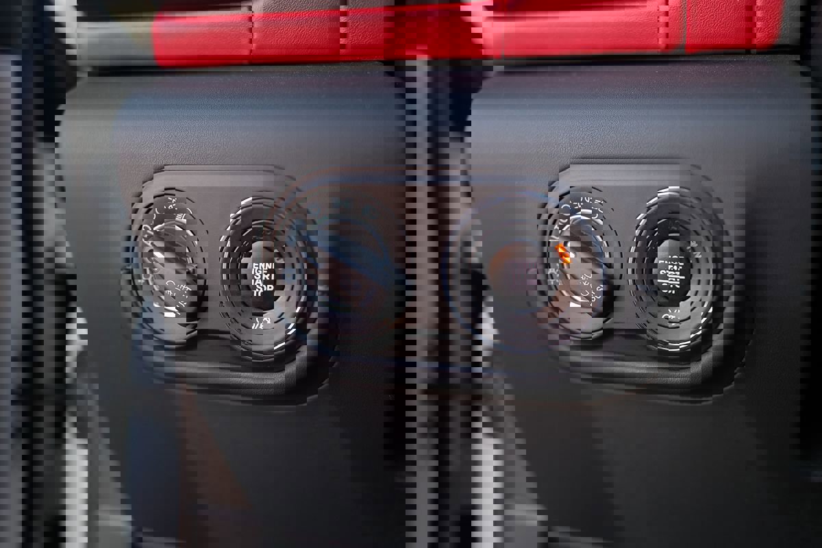 Used 2022 Maserati Levante Modena image 14