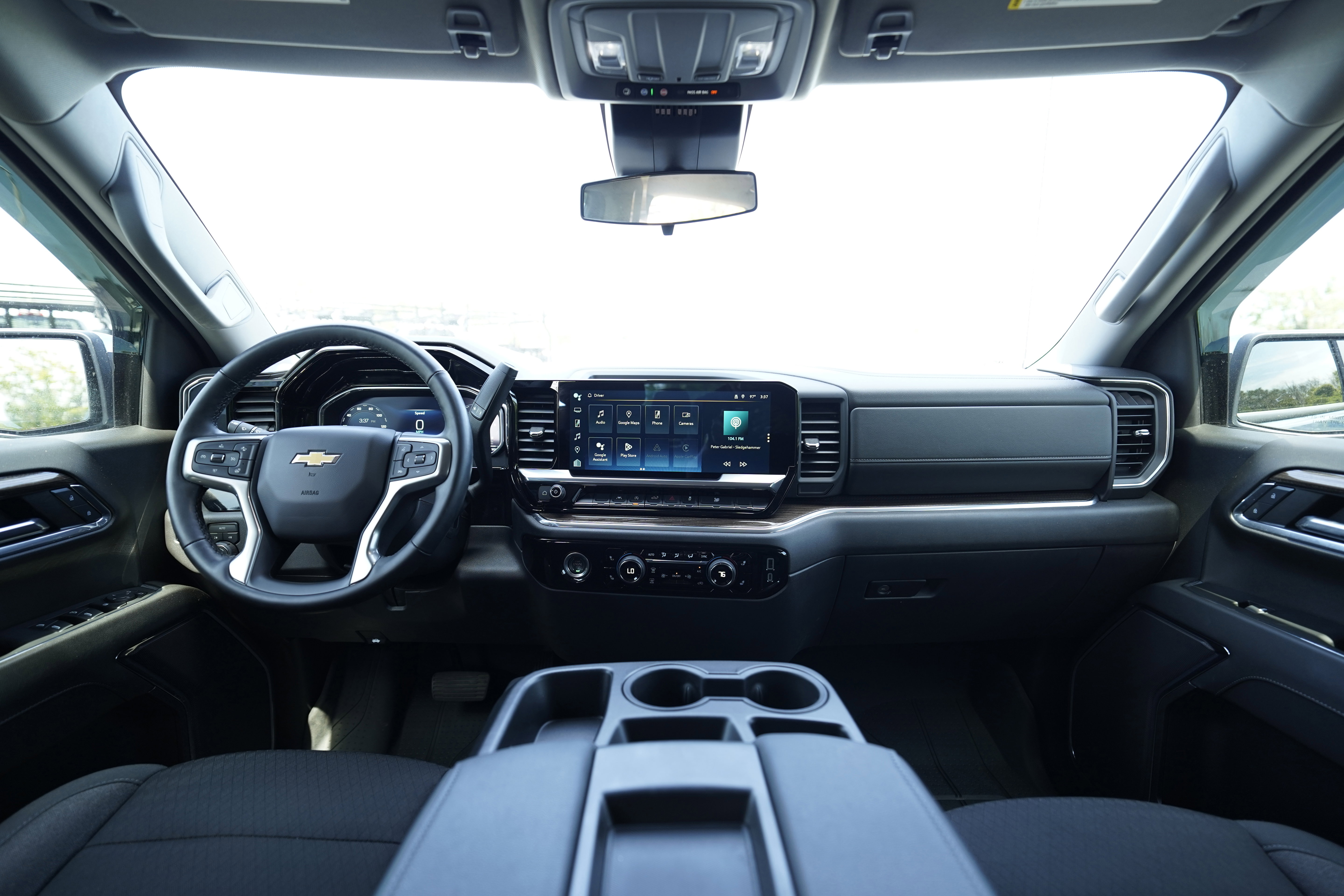 Used 2024 Chevrolet Silverado 1500 LT AWD/4WD image 14