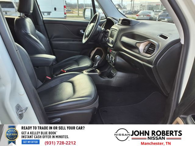 Used 2016 Jeep Renegade Limited image 19