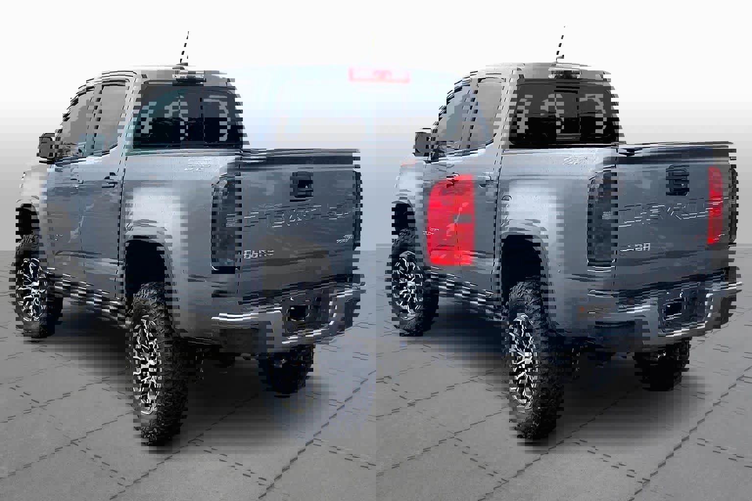 Used 2021 Chevrolet Colorado ZR2 image 12