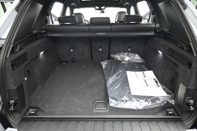 New 2026 BMW X5 M60i AWD/4WD image 23