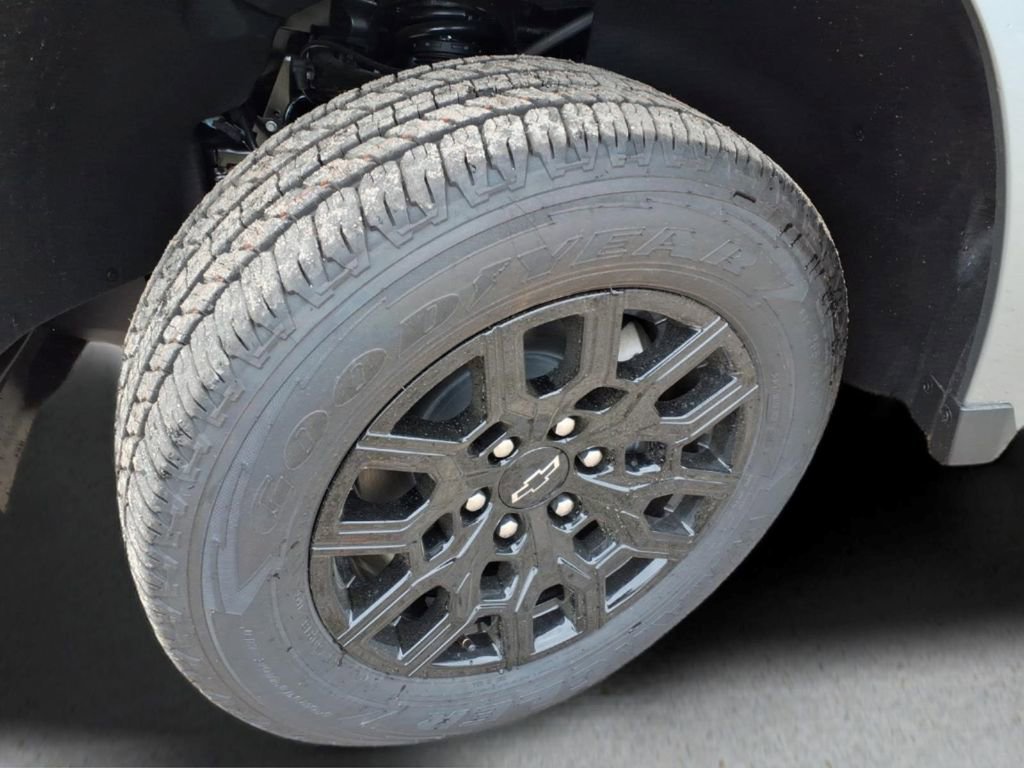 New 2026 Chevrolet Colorado W/T w/ WT Custom Package image 9