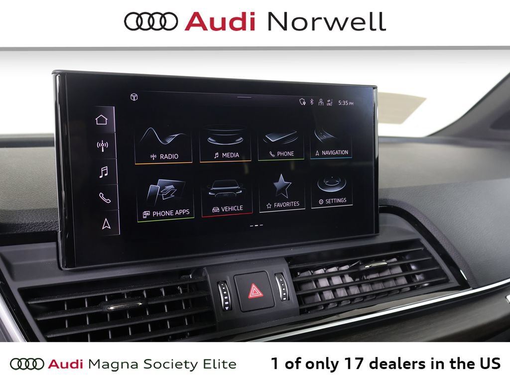 Used 2024 Audi Q5 e Premium Plus w/ Premium Plus Package AWD/4WD image 6