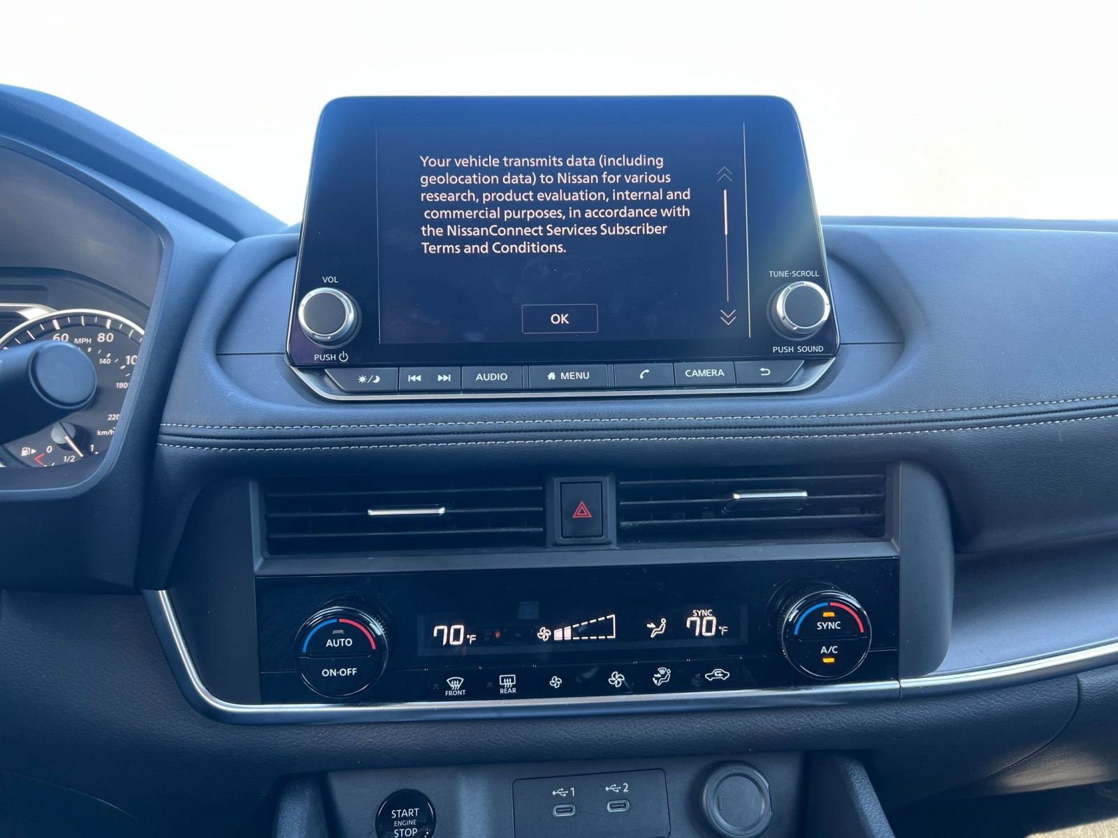 Used 2025 Nissan Rogue SV image 17