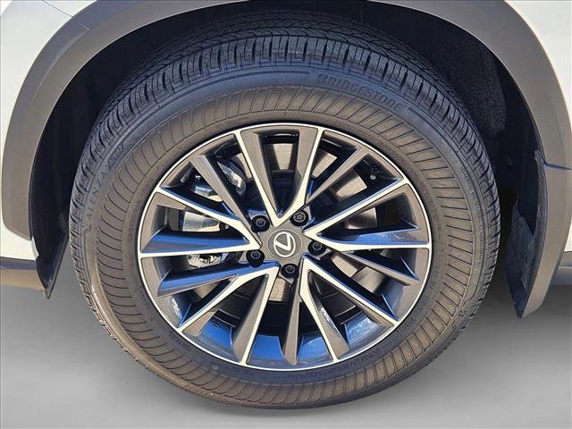 Used 2025 Lexus NX 250 NX 250 image 22