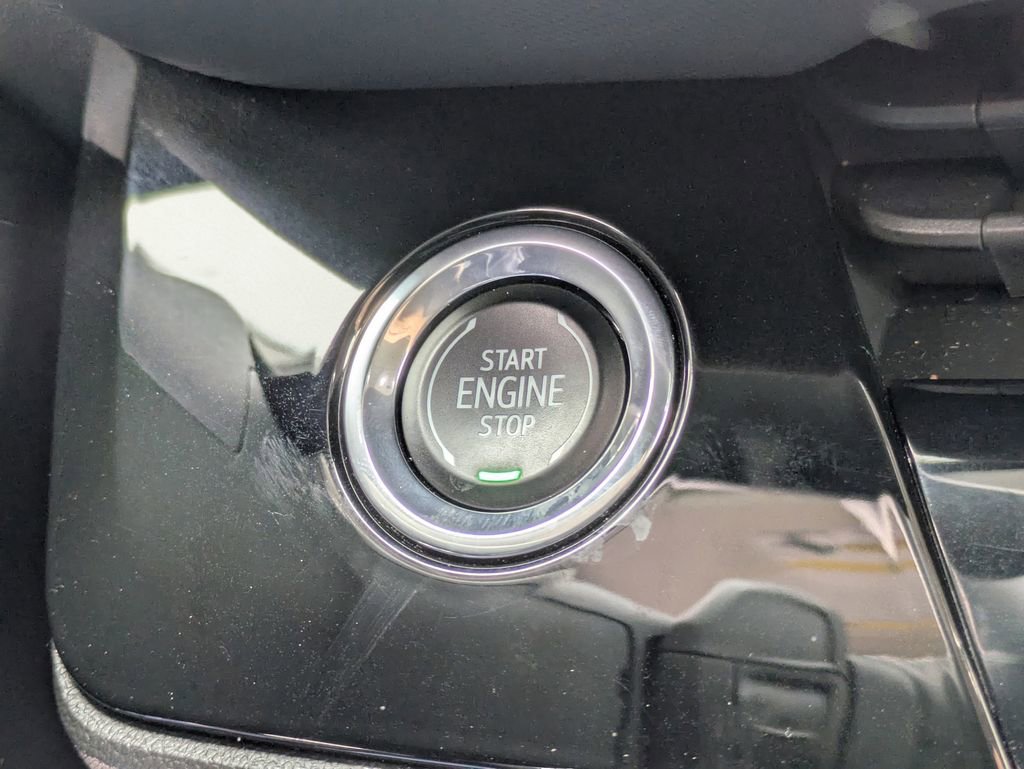 Used 2025 Buick Envision Preferred image 19