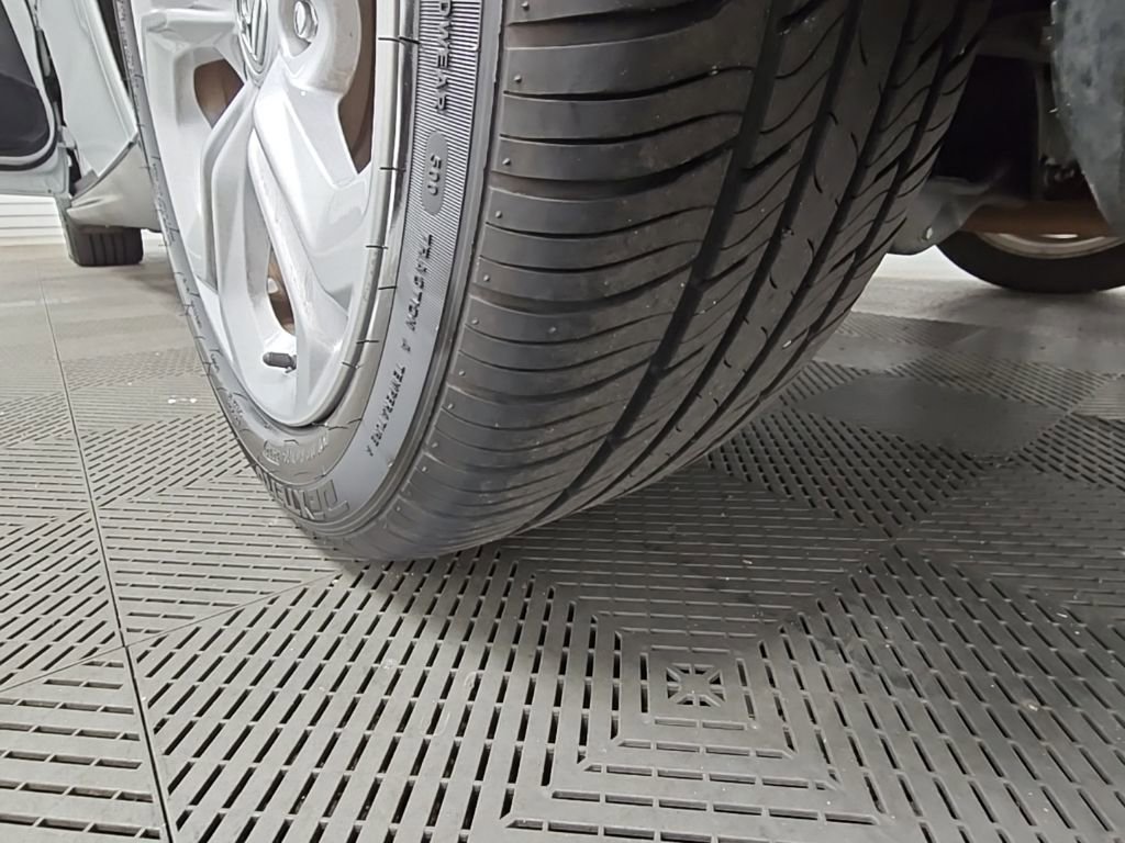 Used 2023 Honda Accord LX image 38