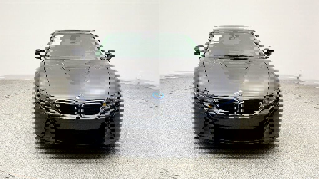 Used 2019 BMW i8 Coupe image 2