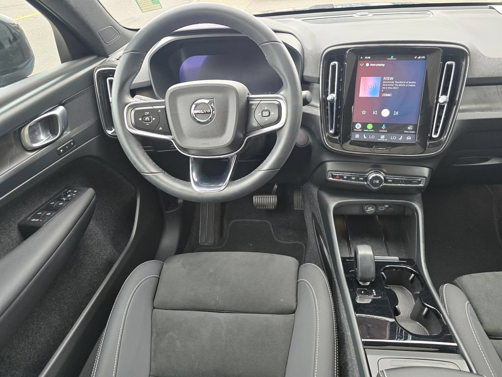 Used 2023 Volvo C40 P8 Recharge Plus AWD/4WD image 15