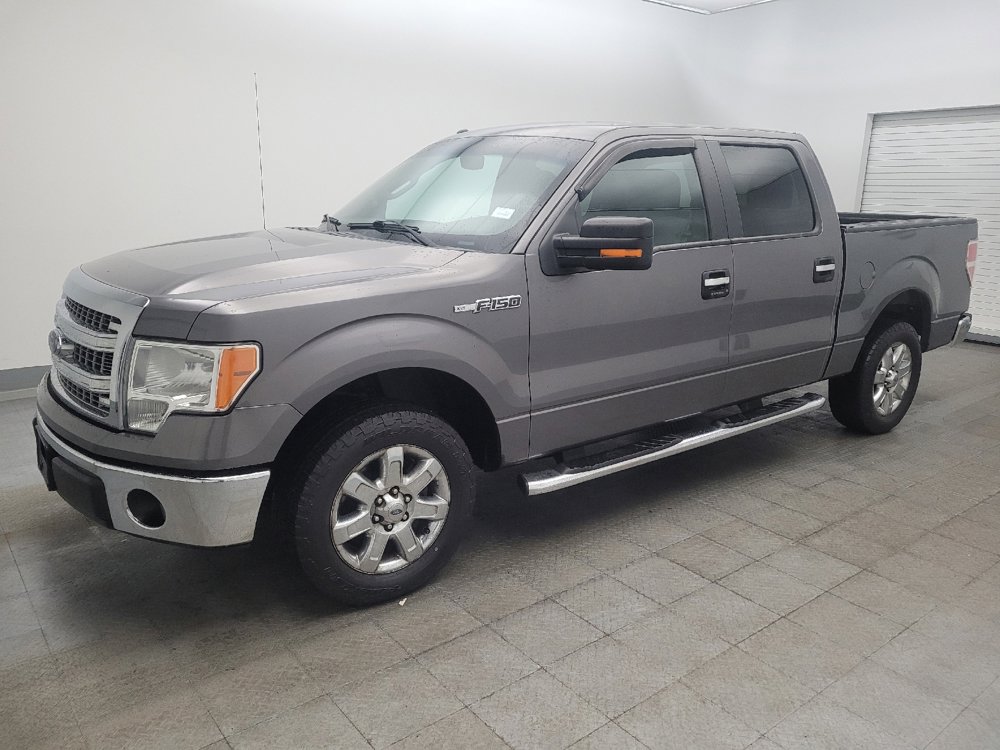 Used 2013 Ford F150 XLT w/ XLT Chrome Pkg image 2