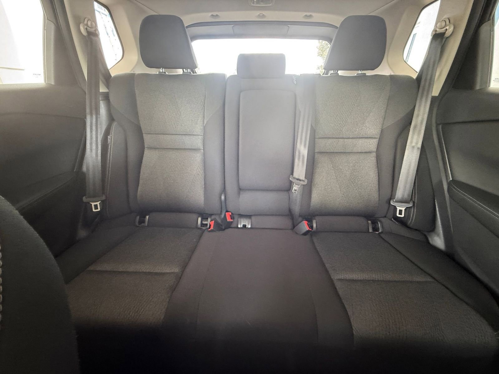 Used 2025 Nissan Rogue SV FWD image 40