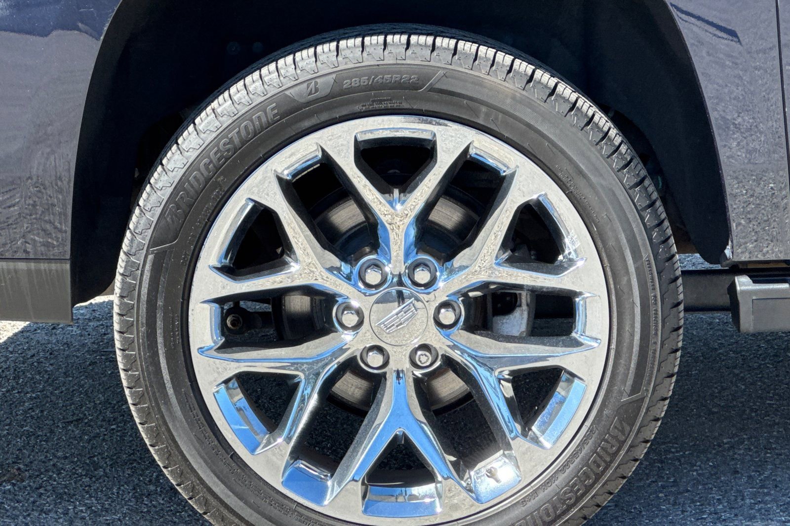 Used 2019 Cadillac Escalade ESV Platinum AWD/4WD image 28