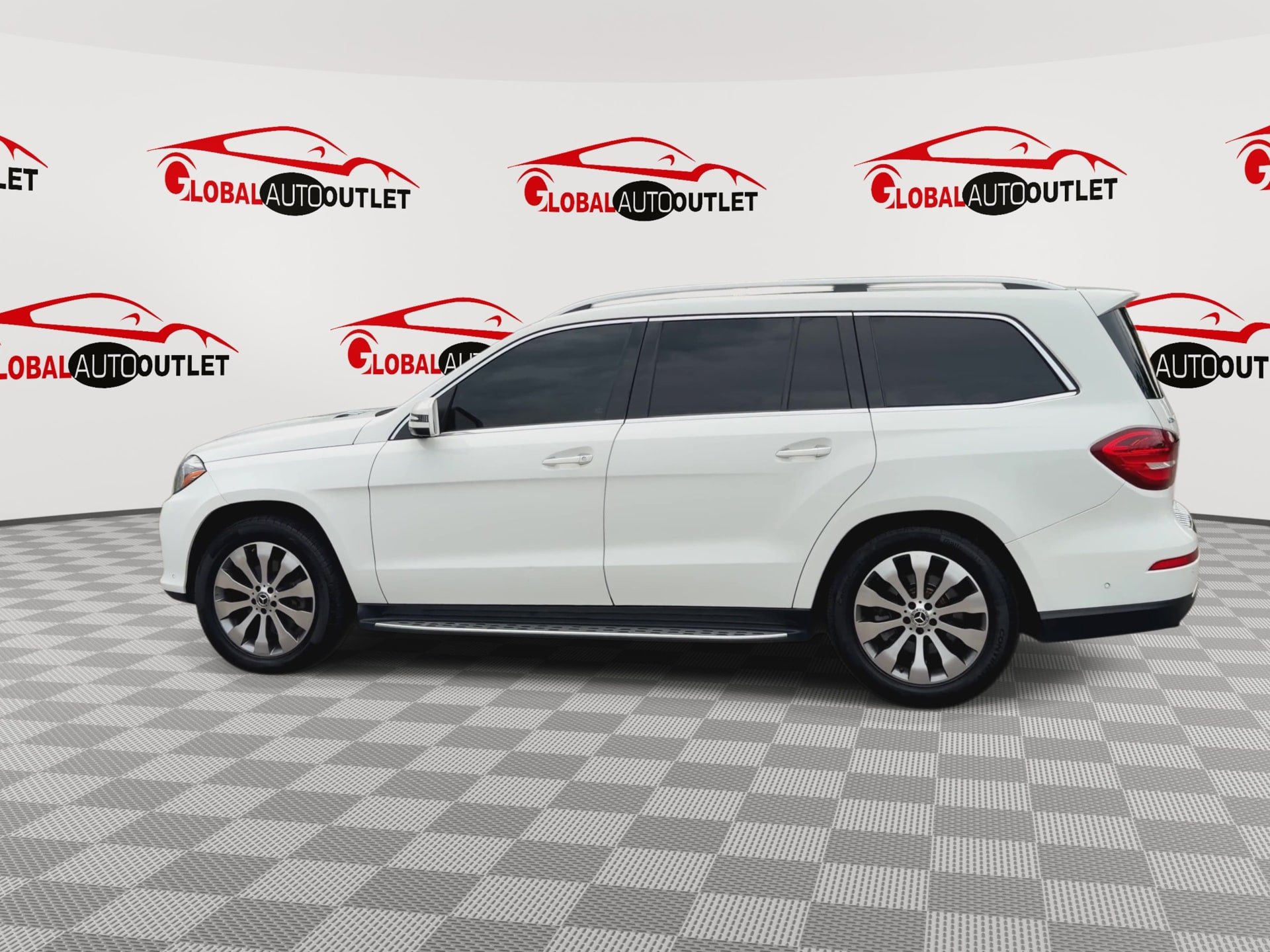 Used 2019 Mercedes-Benz GLS 450 4MATIC w/ Premium 1 Package image 5