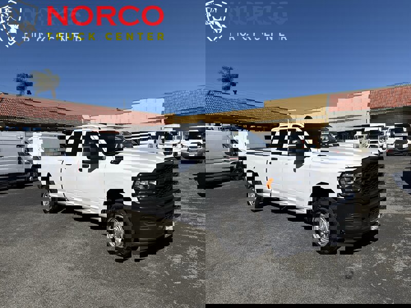 Used 2023 RAM 2500 Tradesman image 2