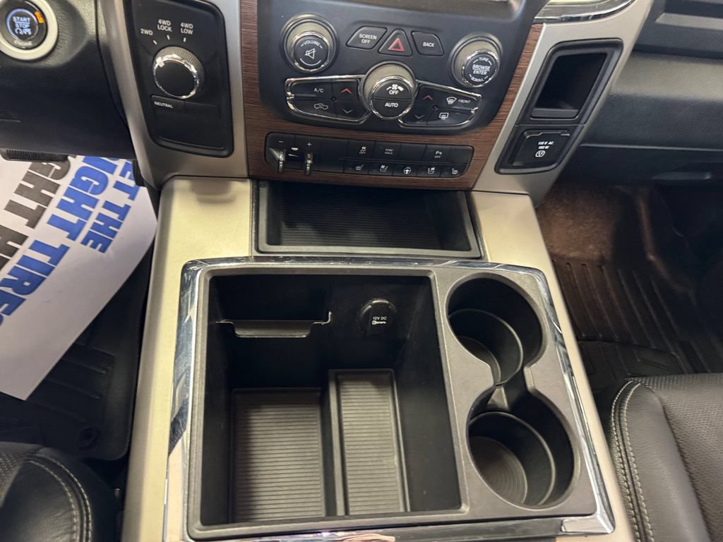 Used 2014 RAM 2500 Laramie w/ Black Appearance Group AWD/4WD image 15