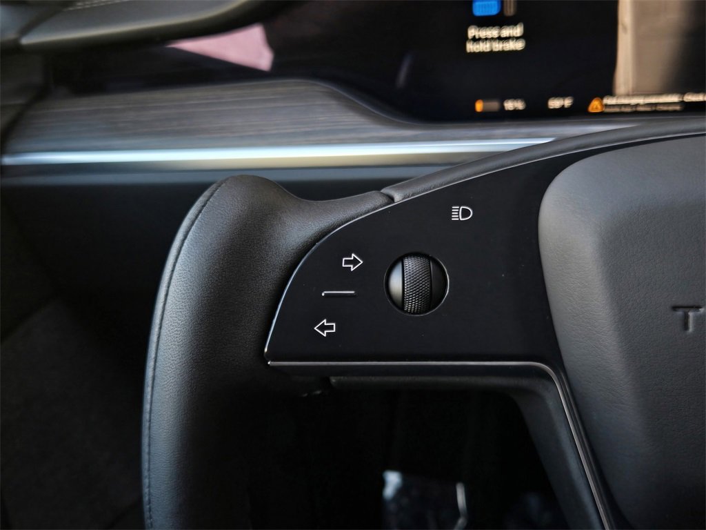 Used 2023 Tesla Model S image 23