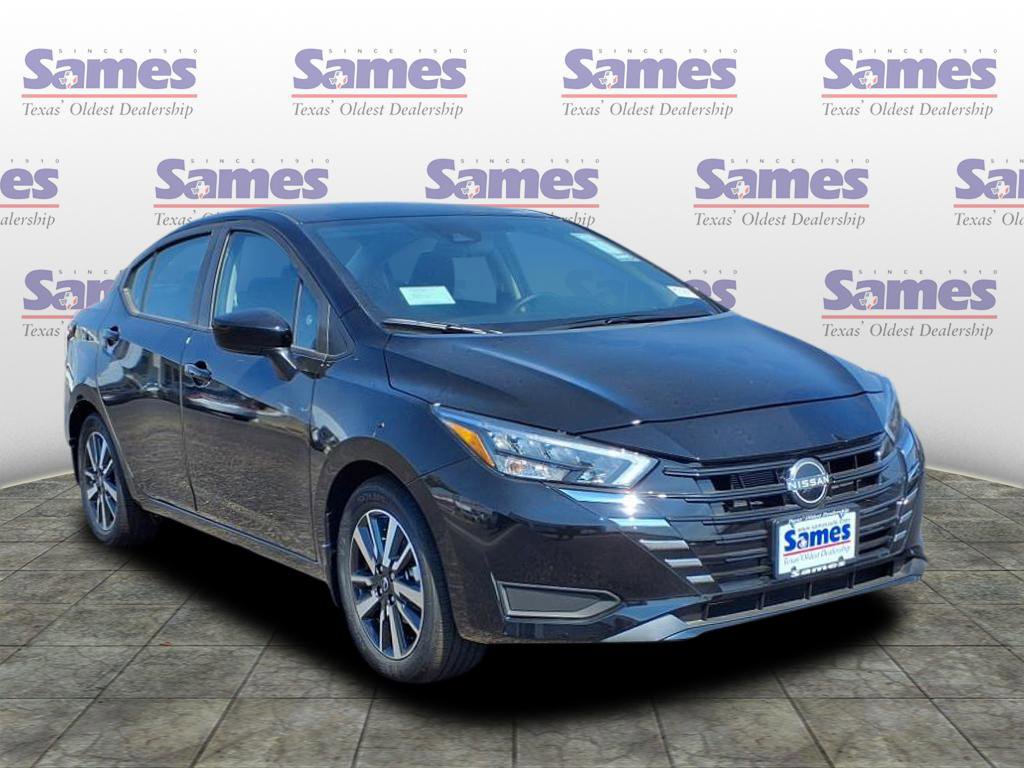 New 2025 Nissan Versa SV w/ Trunk Package