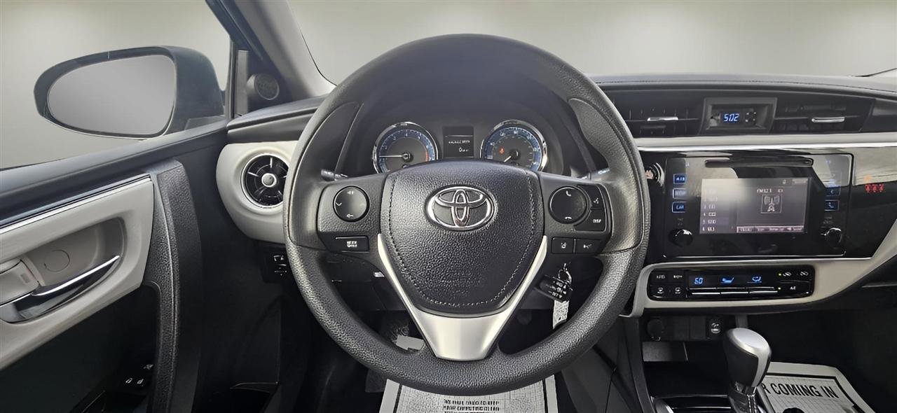 Used 2019 Toyota Corolla LE FWD image 12