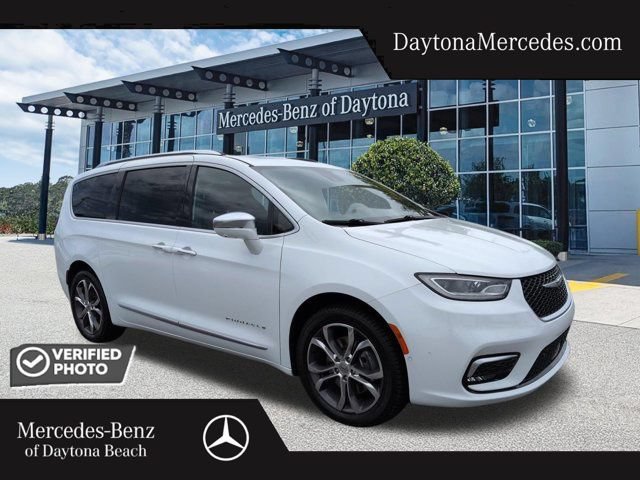 Used 2021 Chrysler Pacifica Pinnacle AWD/4WD video 1