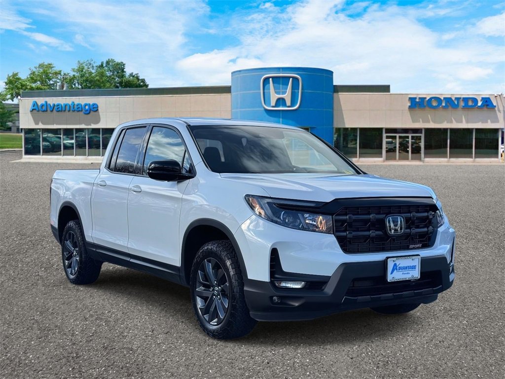 Certified 2024 Honda Ridgeline Sport image 1