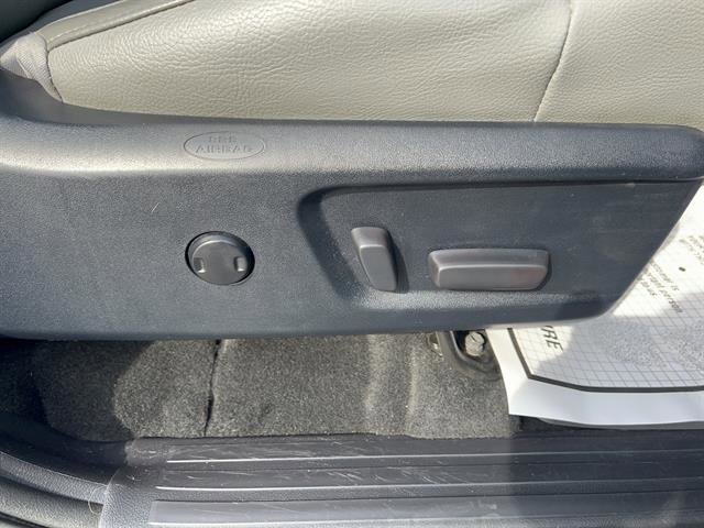 Used 2017 Toyota Tundra Limited image 13