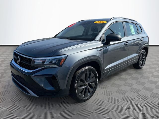Used 2024 Volkswagen Taos S image 3