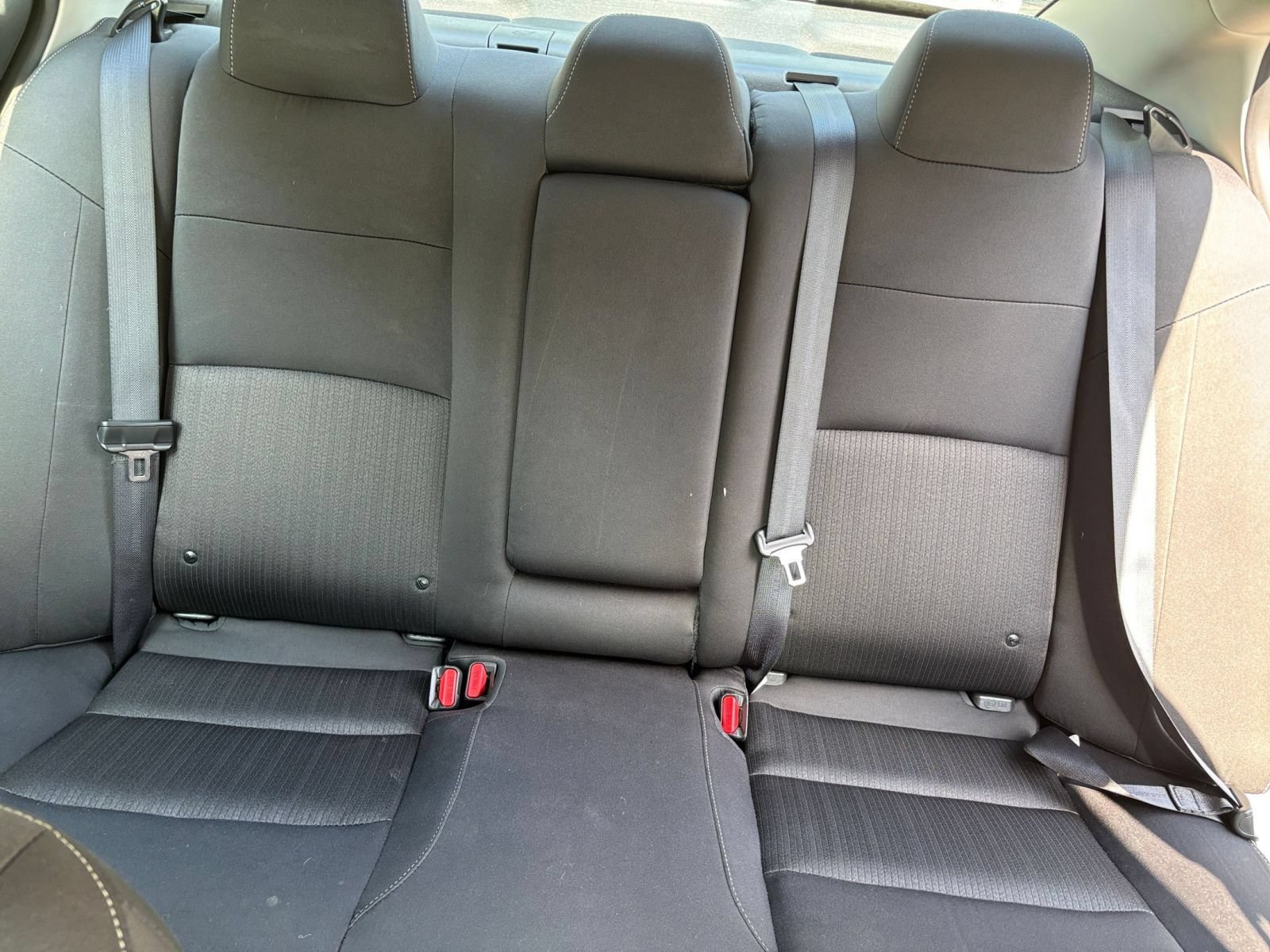 Used 2025 Nissan Altima 2.5 SV FWD image 33