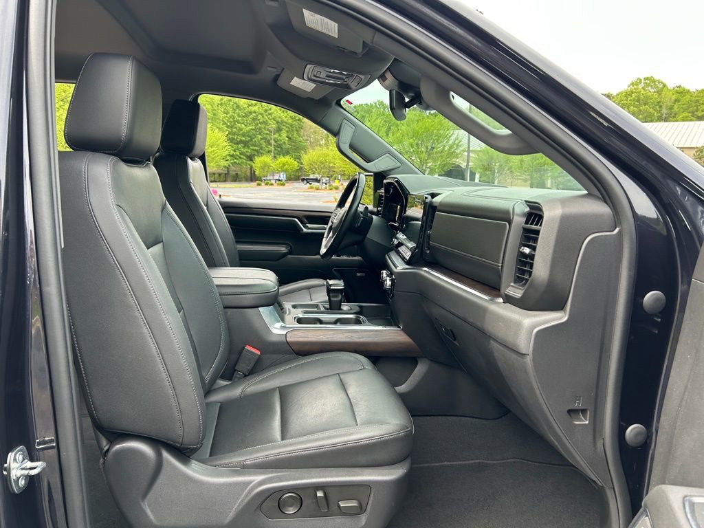 Used 2023 GMC Sierra 1500 SLT w/ SLT Convenience Package AWD/4WD image 49